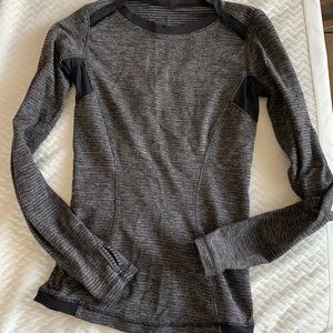 Lululemon base runner